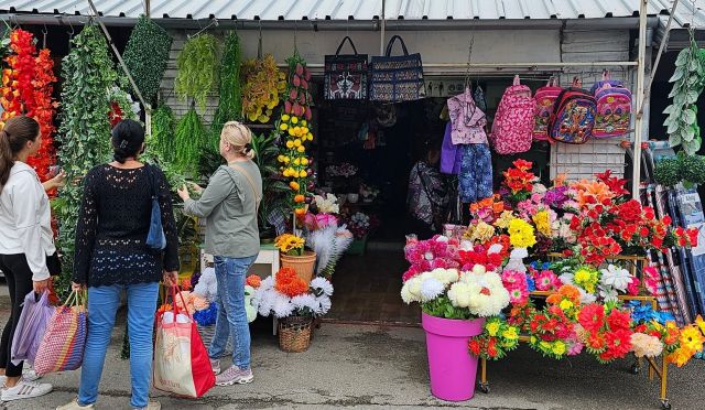 Оglašeni slobodni prodajni prostori koji se korisnicima usluga nude neposrednom pogodbom